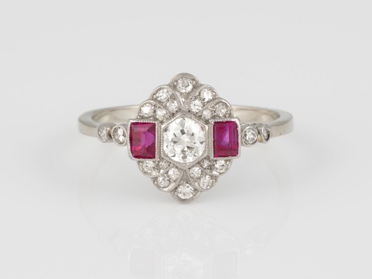 Bild EDELSTEIN-RING