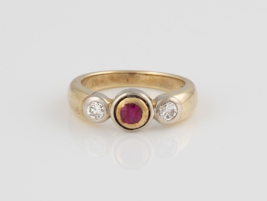 Bild EDELSTEIN-RING