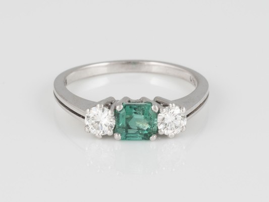 Picture EDELSTEIN-RING