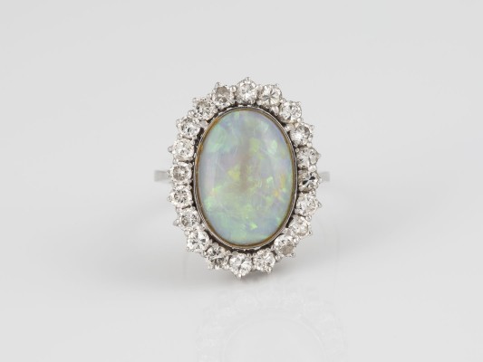 Picture OPAL-RING MIT BRILLANTEN