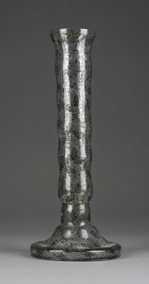 Picture STANGENVASE MIT BLÄTTERDEKOR