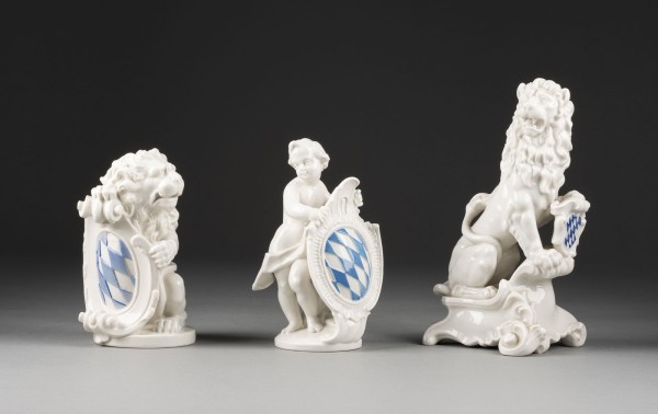 Picture ZWEI BAYRISCHE LÖWEN UND PUTTO ALS WAPPENTRÄGER