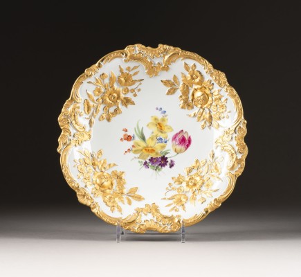 Picture PRUNKSCHALE MIT BLUMENBOUQUETS