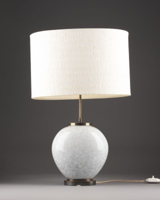 Bild HERZENFORMVASE ALS LAMPENFUSS