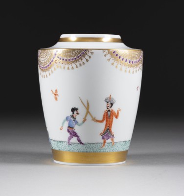 Auction <br>KLEINE VASE '1001 NACHT'