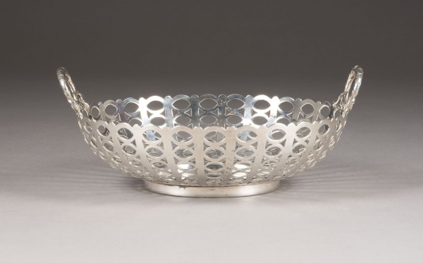 Bild MASSIVE DURCHBRUCHSCHALE