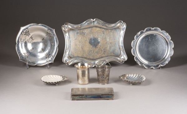 Bild SAMMLUNG VON SIEBEN SILBEROBJEKTEN
