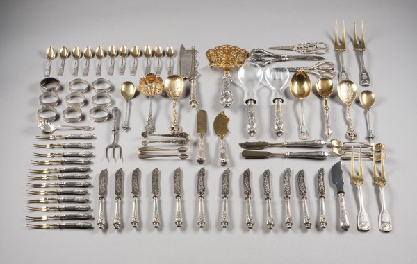 Bild SAMMLUNG VON 75 BESTECKTEILEN