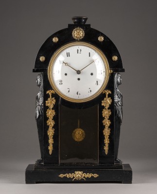 Auction <br>EMPIRE-TISCHUHR