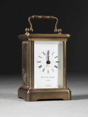 Auktion <br>MATTHEW NORMAN REISEUHR