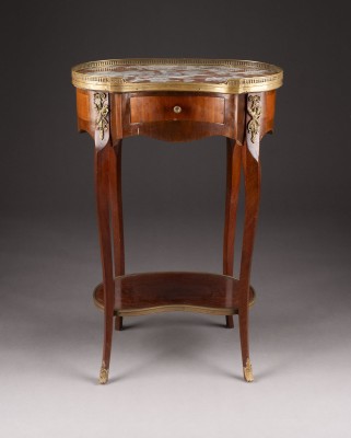 Bild NAPOLEON III ZIERTISCH MIT OVALER MARMORPLATTE