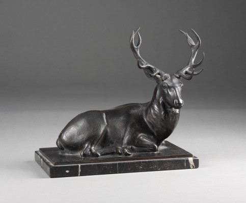 Picture LIEGENDER HIRSCH