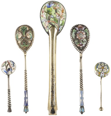 Bild SAMMLUNG VON FÜNF CLOISONNÉ-EMAIL-LÖFFELN