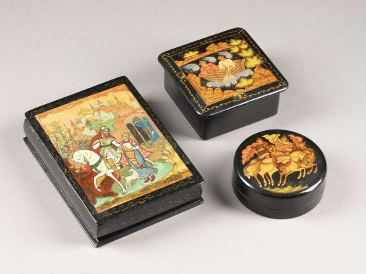 Picture DREI LACKDOSEN MIT MÄRCHENSZENEN