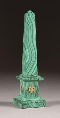 Auction <br>A MALACHITE PAPER WEIGHT
