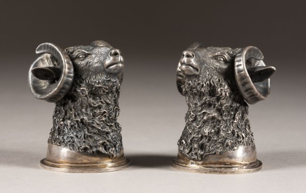 Auction <br>A PAIR OF MASSIVE SILVER STIRRUP CUPS