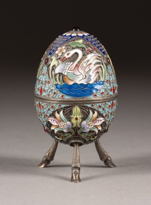Auktion <br>CLOISONNÉ-EMAIL-EI