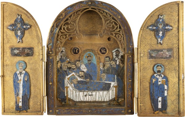 Auction <br>A VERY RARE AND FINE TRIPTYCH SHOWING THE DORMITION OF THE MOTHER OF GOD