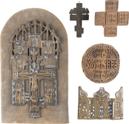 Auction <br>TWO WOODEN HAND CARVED STAMPS FOR THE HOLY BREAD AND THREE BRASS AND ENAMEL ICONS