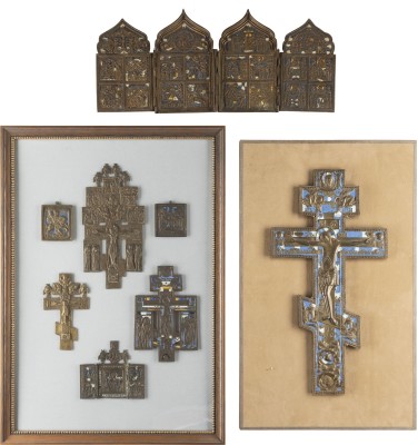 Bild SAMMLUNG VON ACHT BRONZE-IKONEN: KREUZIGUNG CHRISTI, DEESIS, GOTTESMUTTER UND DER HEILIGE GEORG
