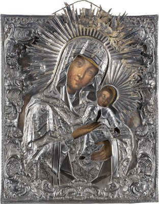 Auction <br>A VERY RARE ICON SHOWING THE MOTHER OF GOD AND THE READING CHRIST CHILD WITH A SILVER