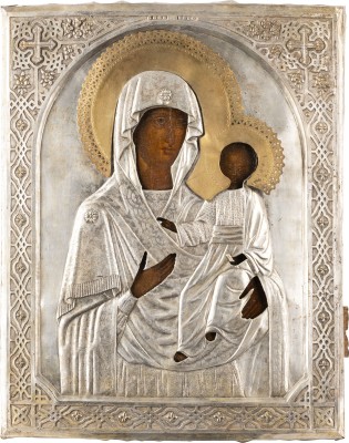 Auction <br>A LARGE ICON SHOWING THE SMOLENSKAYA MOTHER OF GOD WITH OKLAD