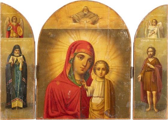 Bild FEINES TRIPTYCHON MIT DER GOTTESMUTTER VON KASAN FLANKIERT VON DEN ERZENGELN MICHAEL UND GABRIEL SOWIE DEN HEILIGEN MITROFAN VON WORONESCH UND ALEXEJ, MANN GOTTES