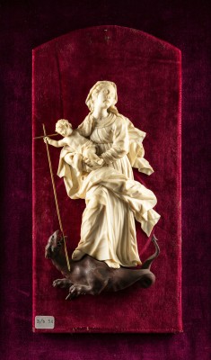Auktion <br>MARIA IMMACULATA IM WANDSCHREIN