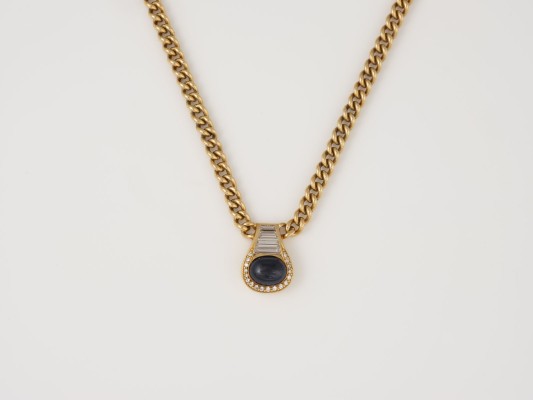 Auktion <br>COLLIER