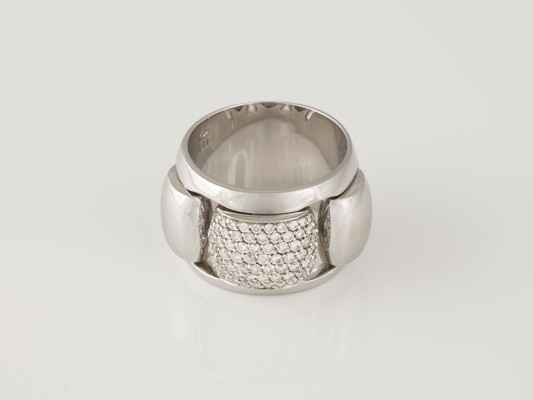 Auktion <br>RING