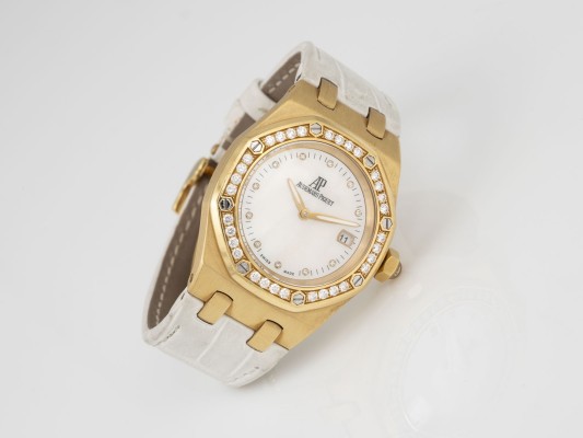 Auktion <br>ARMBANDUHR 'AUDEMARS PIGUET - ROYAL OAK LADY CAL. 2712 '