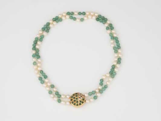 Auktion <br>COLLIER
