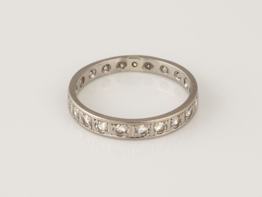 Auktion <br>RING