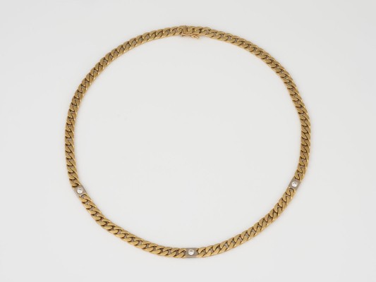 Auction <br>COLLIER