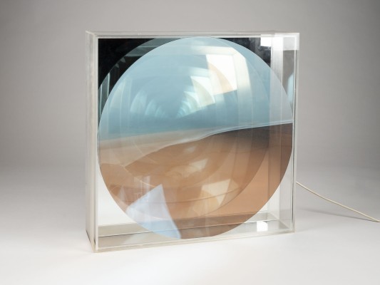 Auktion <br>OHNE TITEL (HOHLSPIEGELOBJEKT) (1975)