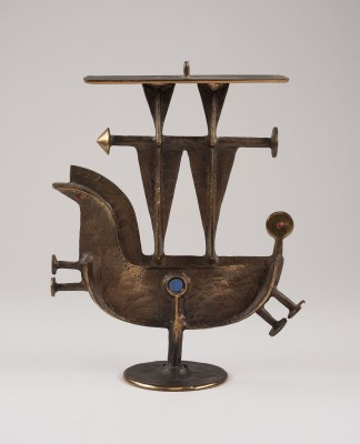 Bild BRUTALISTISCHER KERZENSTÄNDER