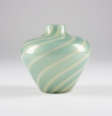 Auktion <br>HERZFÖRMIGE VASE 'CANNE LAGUNA ORO A SPIRALE'
