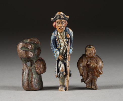 Bild DREI SAISHIKI NETSUKE