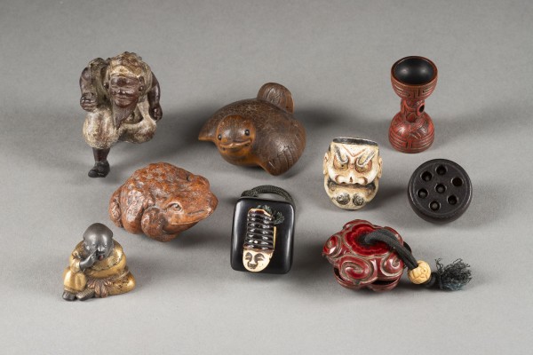 Bild EIN NEUNTEILIGES KONVOLUT VON NETSUKE