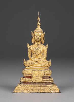 Picture EINE VERGOLDETE SITZENDE FIGUR VON BUDDHA AUS BRONZE
