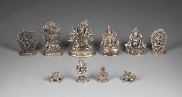 Bild ZEHN BUDDHISTISCHE FIGUREN