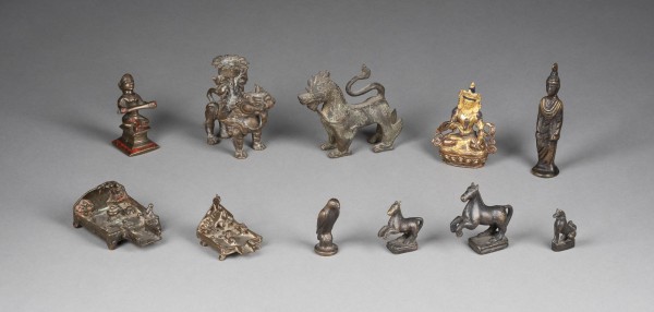 Picture EIN KONVOLUT VON FIGUREN AUS BRONZE