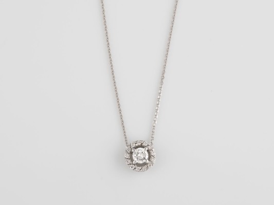 Auktion 137<br>ANHÄNGER MIT KETTE