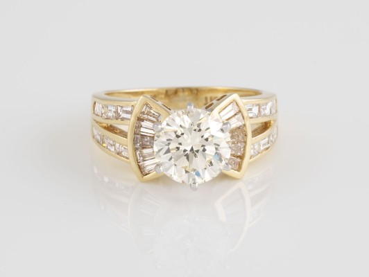 Auction 137<br>RING