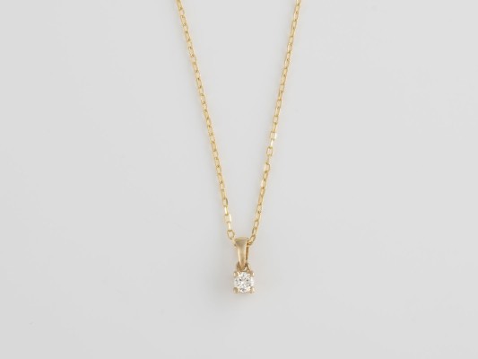 Auction 137<br>ANHÄNGER MIT KETTE