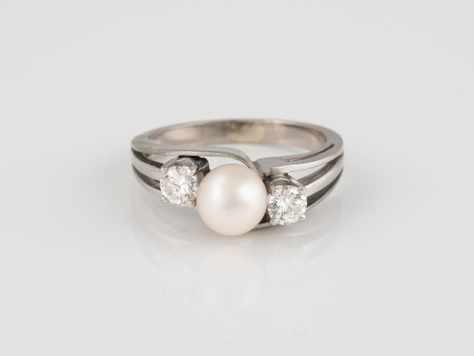 Auction 137<br>RING