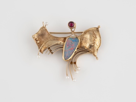 Auction 137<br>BROSCHE