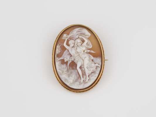 Auction 137<br>BROSCHE