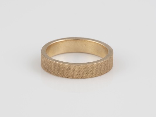 Auction 137<br>RING