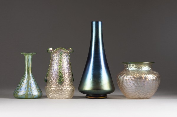 Auction 137<br>VIER JUGENDSIL-VASEN